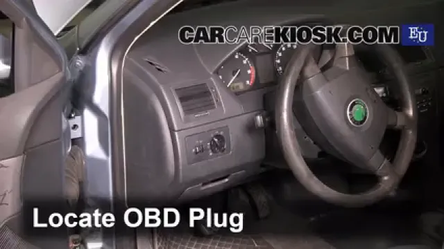 2004 Skoda Fabia Ten 1.2L 3 Cyl. Compruebe la luz del motor Diagnosticar